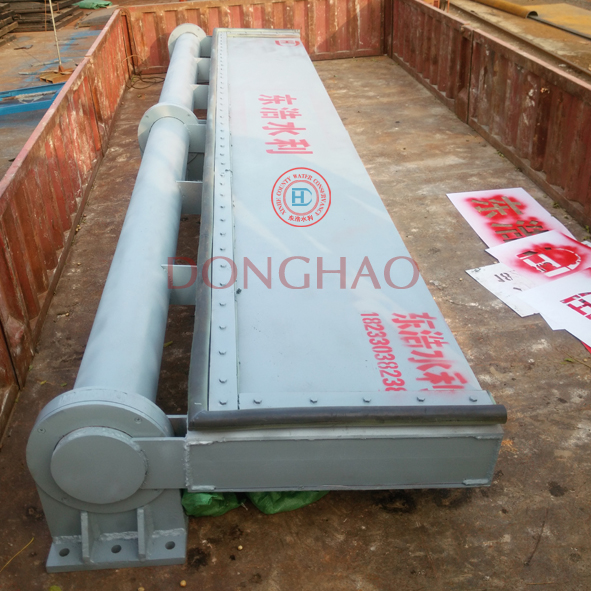 底轴闸门.jpg 底轴闸门.jpg