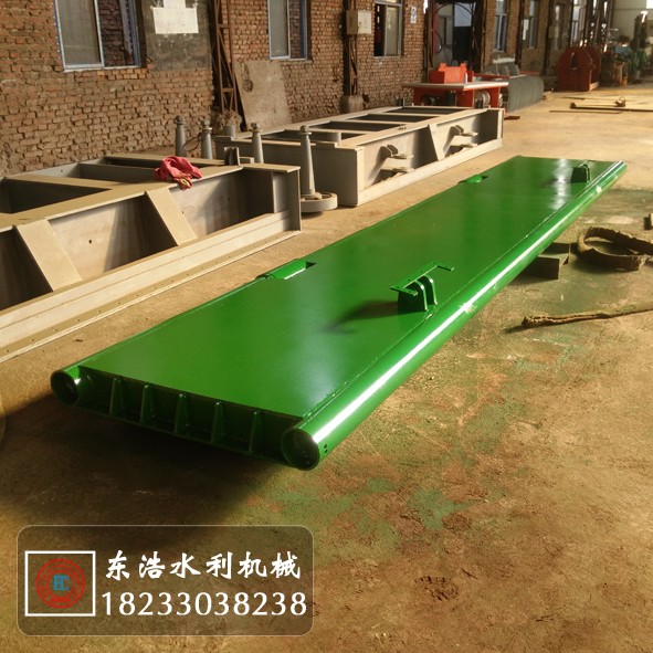 液压翻板闸门 绿色.jpg