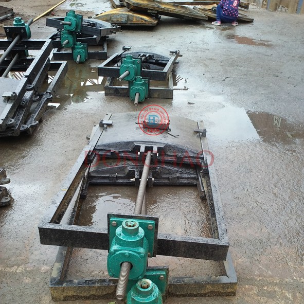 机闸式一体门 铸铁.jpg